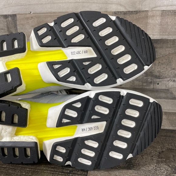 Adidas P.O.D. S3.1 Boost Running Shoes B37363 - Picture 11 of 11